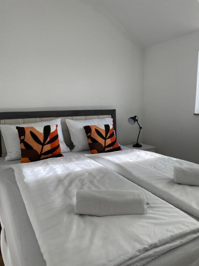 Dolly Bell Apartment